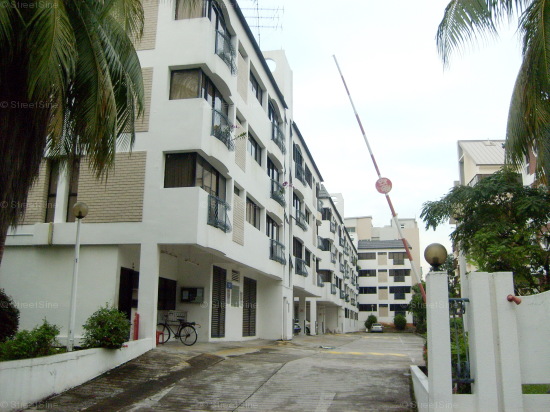 Keng Lee Court Condominium